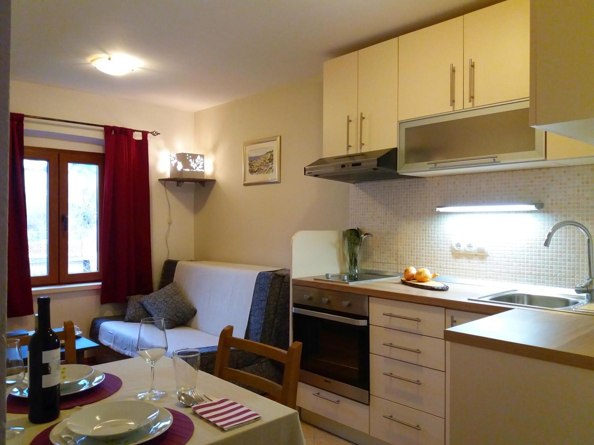 Apartments With A Parking Space Jelsa, Hvar - 8713 Jelsa  Room photo